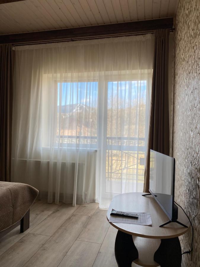 Солодкий Гранат Hotel Slavske Exterior photo