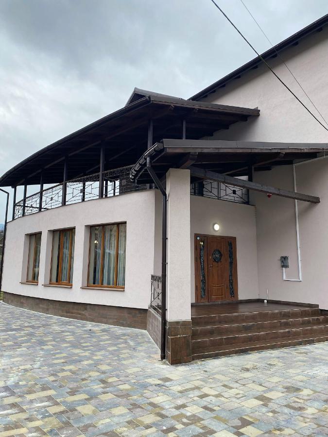 Солодкий Гранат Hotel Slavske Exterior photo