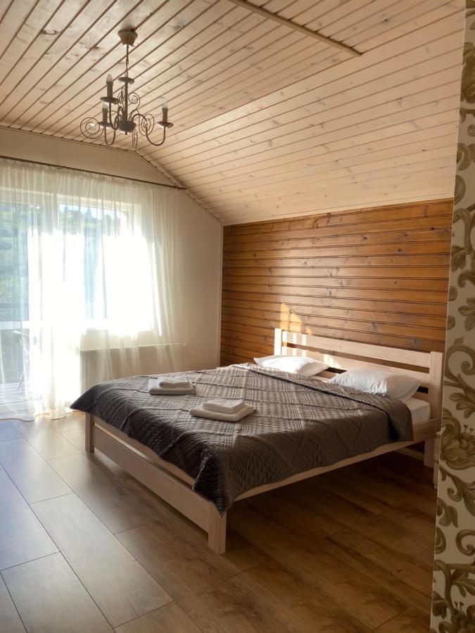 Солодкий Гранат Hotel Slavske Exterior photo